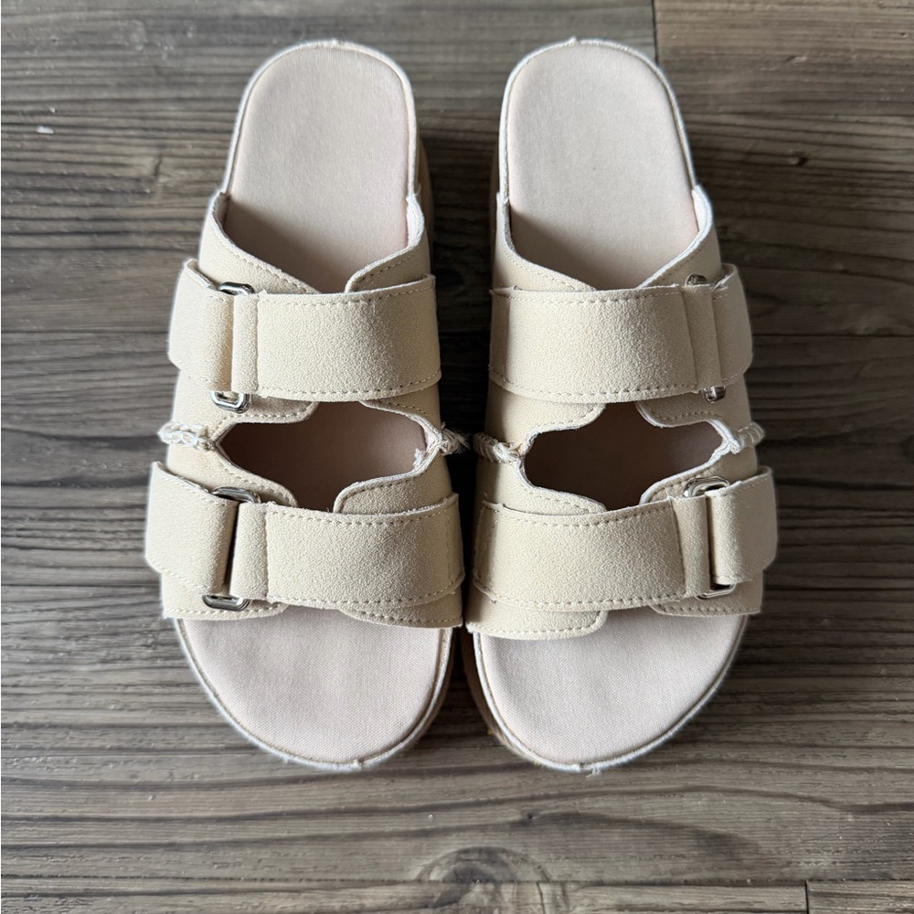 Women's Cream Sandals